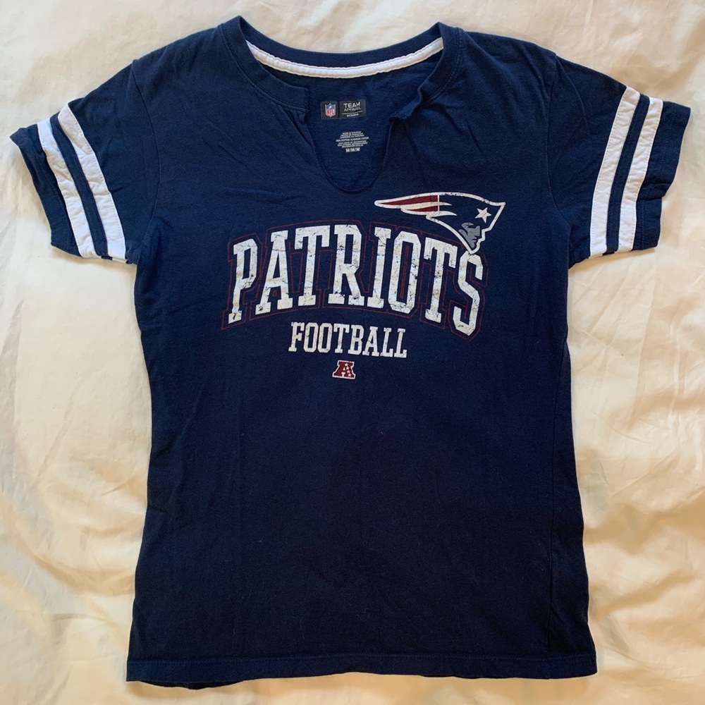 Women’s Patriots T-shirt